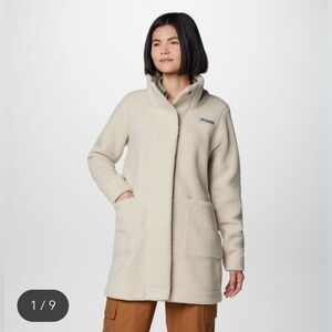 Columbia Women's Cream Sherpa Teddy Jacket